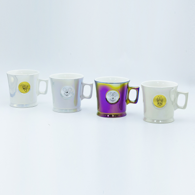 530ml Licensed Mug With Electroplating Laser And Decal Fired Dia 10.5*9cm 10.5cmH For Souvenir Store