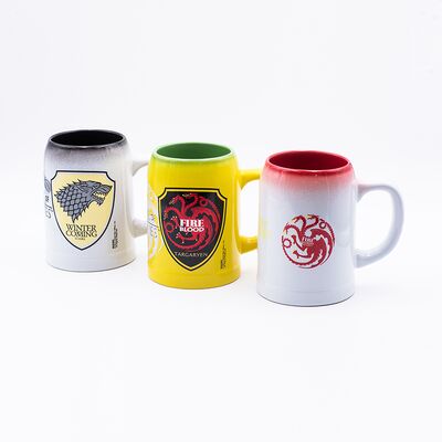 Kualitas Berlisensi 600ml cangkir dua nada dengan desain unik decal ditembak sempurna untuk pelanggan IP mencari barang-barang eksklusif pabrik