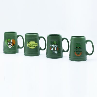 Kalite Decal Fired St. Patrick's Day Beer Mugs Dia 8.3*13.7 Cm 10.3 Cm H 700 Ml Turistik Attraksiyonlar İçin fabrika