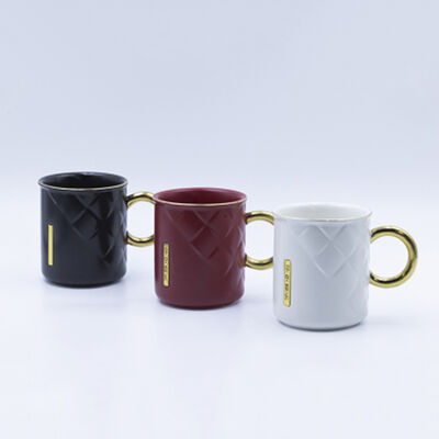 Quality Dia 8.2*7cm 9.9cmH 400ml  Mugs With Electroplating And Badge For Gift Stores factory