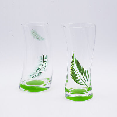 Qualidade Caneca de café comemorativa de souvenir de 370ml com decalque queimado e pintura por spray colorida, diâmetro 7,5*6cm, altura 16,7cm, para lojas de presentes Fábrica