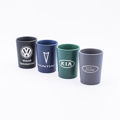 Qualidade Licenciada caneca de café de cor única esmaltado arejamento especial para loja de presentes Fábrica